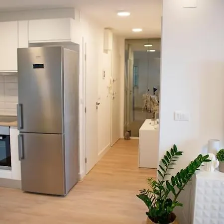 The View Luxury 2+2 In A Strict Center Apartment *
