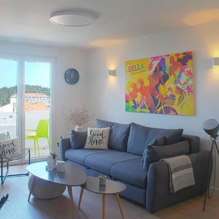 The View Luxury 2+2 In A Strict Center Apartment *