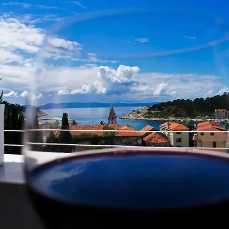 The View Luxury 2+2 In A Strict Center Apartamento Makarska